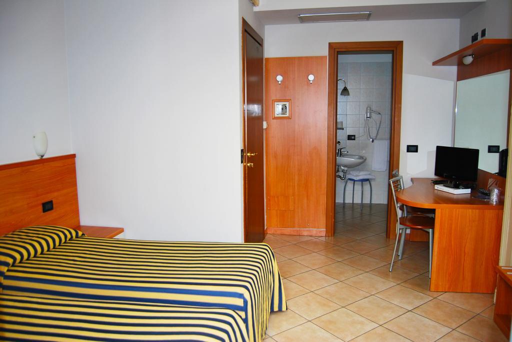 Albergo Salerno Milão Exterior foto