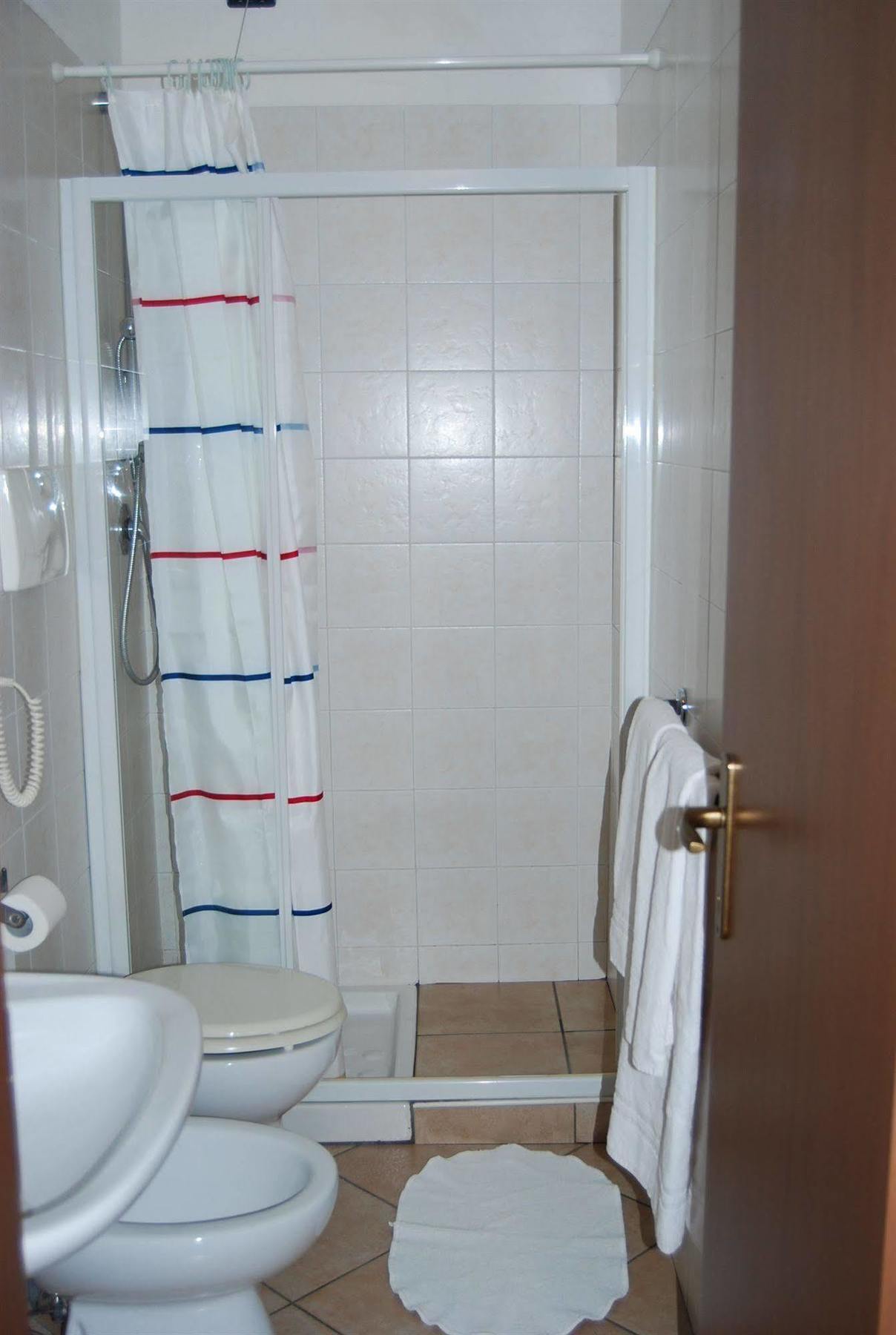 Albergo Salerno Milão Exterior foto